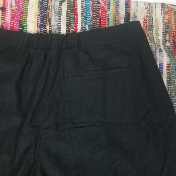 Old navy linen blend pleated shorts size xl - Picture 3 of 8